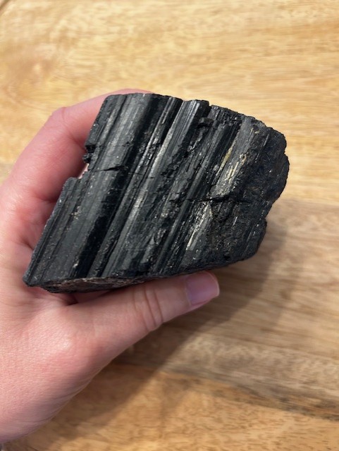 Pierre brut Tourmaline noire